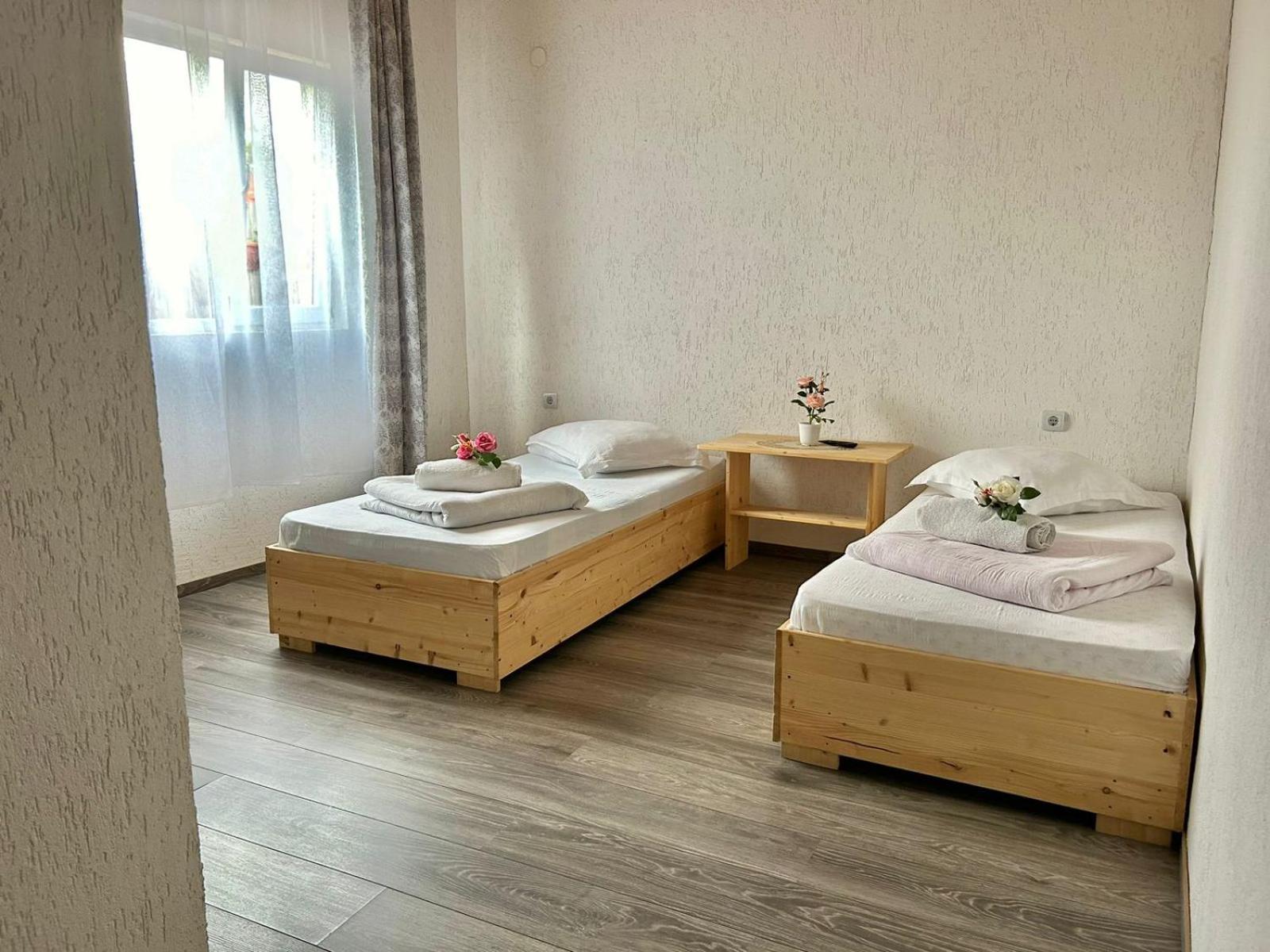 Pensiunea Casa Nina Cartisoara Ngoại thất bức ảnh