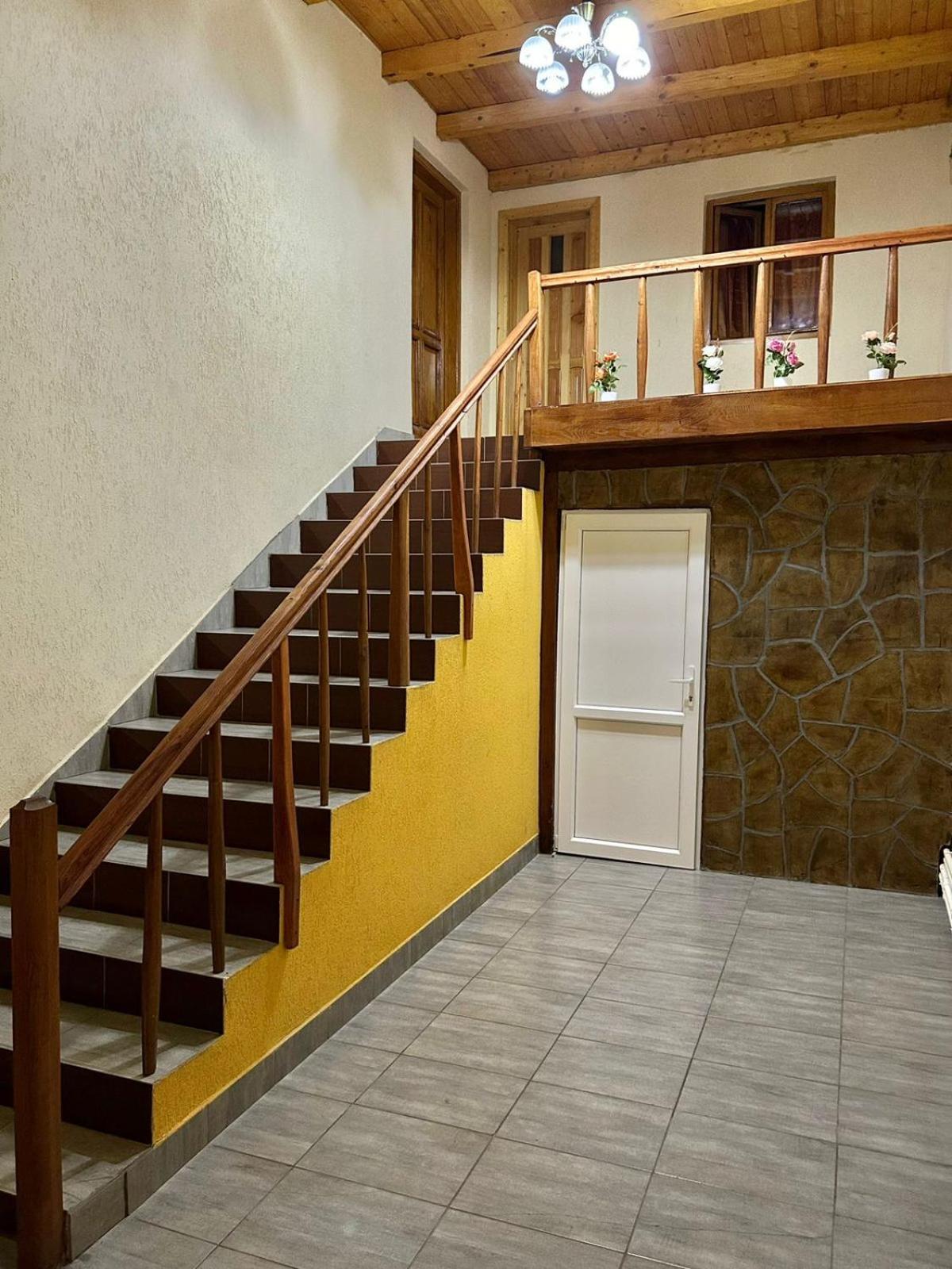 Pensiunea Casa Nina Cartisoara Ngoại thất bức ảnh